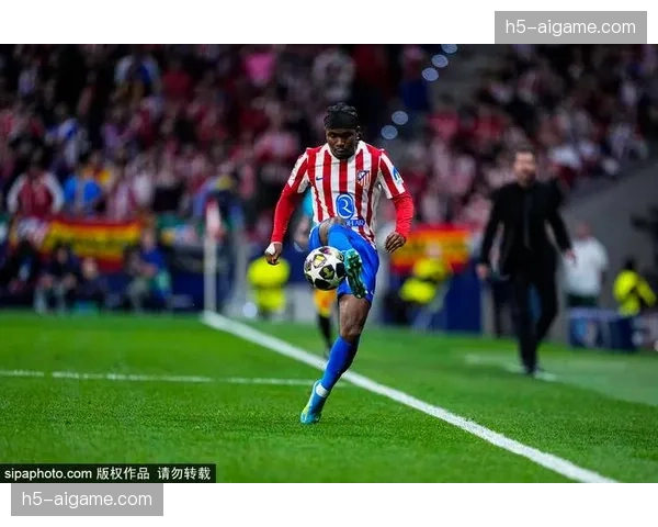 马竞主场1-2不敌巴萨但仍总比分晋级，略伦特助攻卢克曼破门